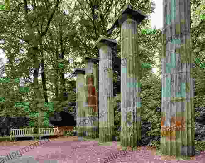 Grand Exton Park Folly With Doric Columns And A Dome In Rutland Follies Of Leicestershire And Rutland (Follies Of England 20)