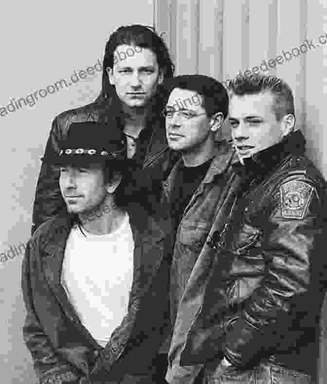 U2 In The Early Years, Playing Guitars U2 18 Singles Songbook (Guitar Recorded Versions)